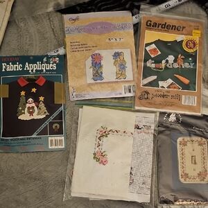Vintage 5 Craft Embroidery Fabric  Appliqué Kit Sets Cross Stitch 80s Craft